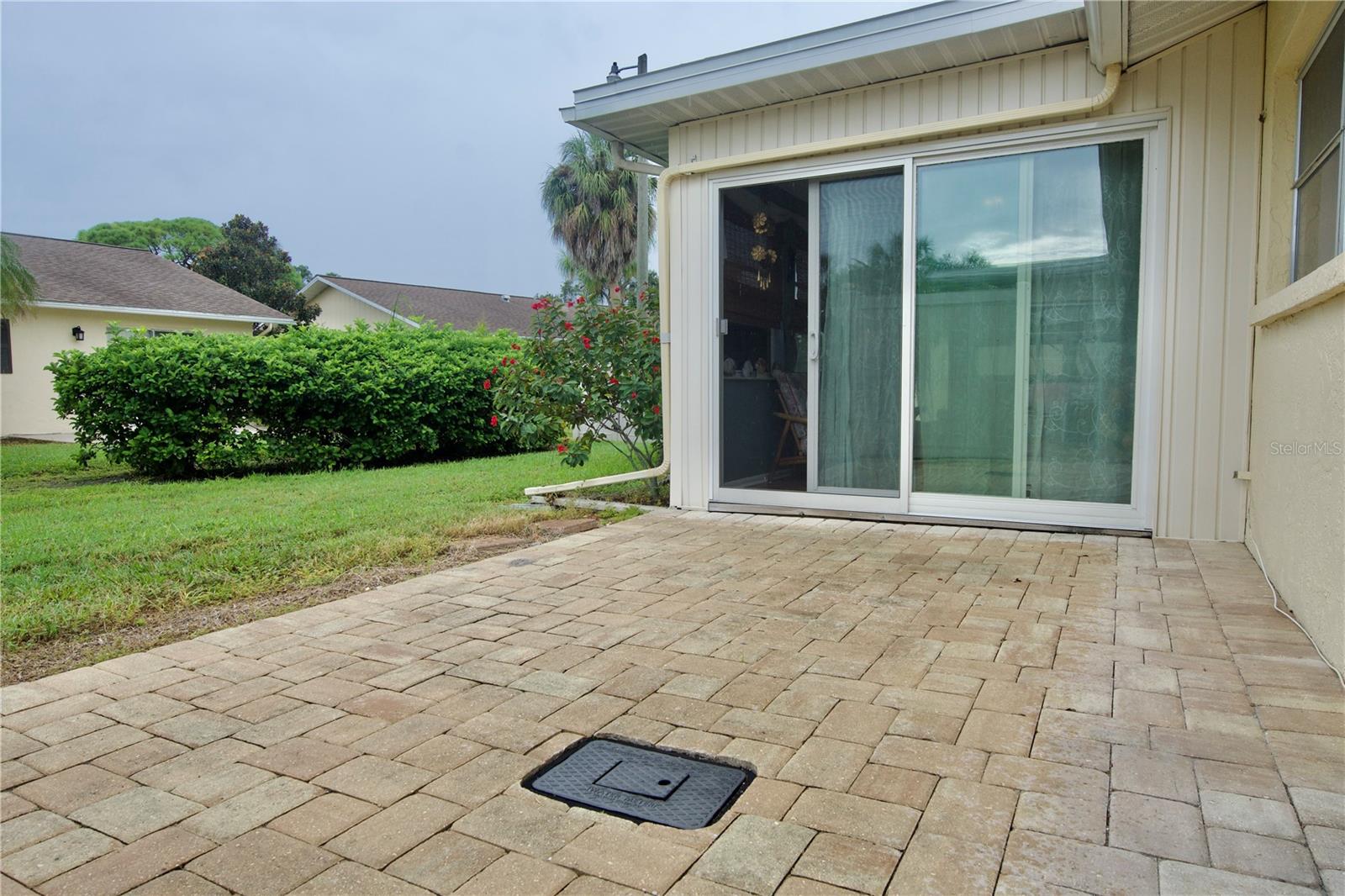 DESOTO SQUARE VILLAS PH I - Residential