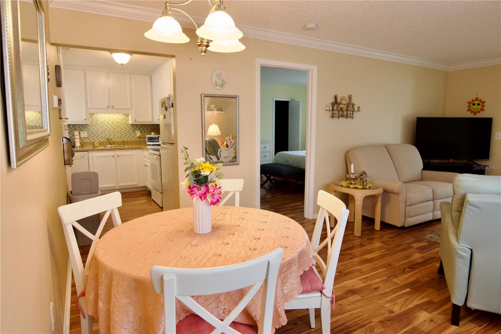 DESOTO SQUARE VILLAS PH I - Residential