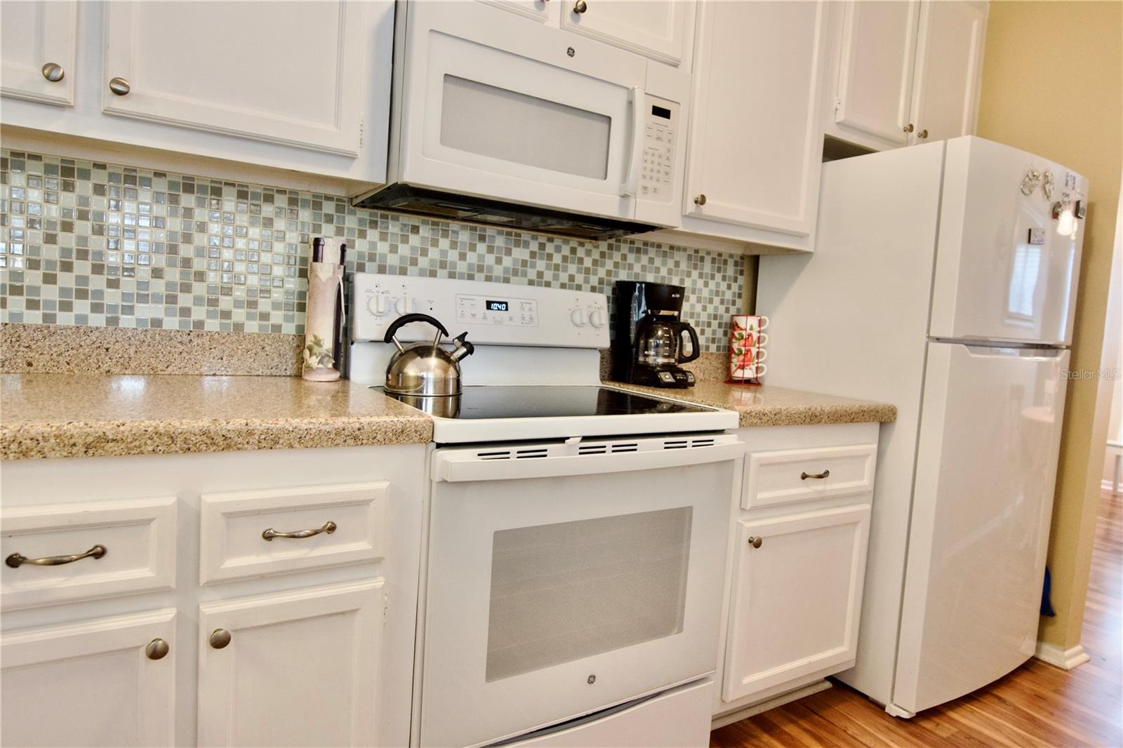 DESOTO SQUARE VILLAS PH I - Residential