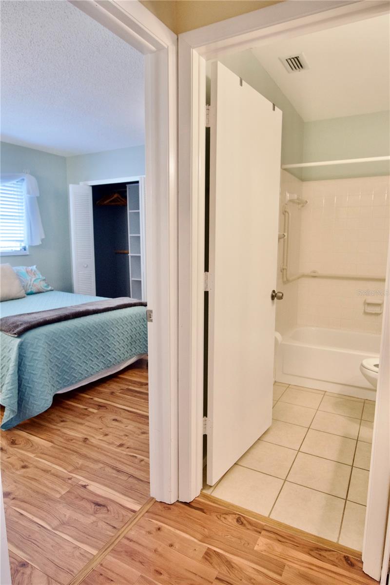DESOTO SQUARE VILLAS PH I - Residential