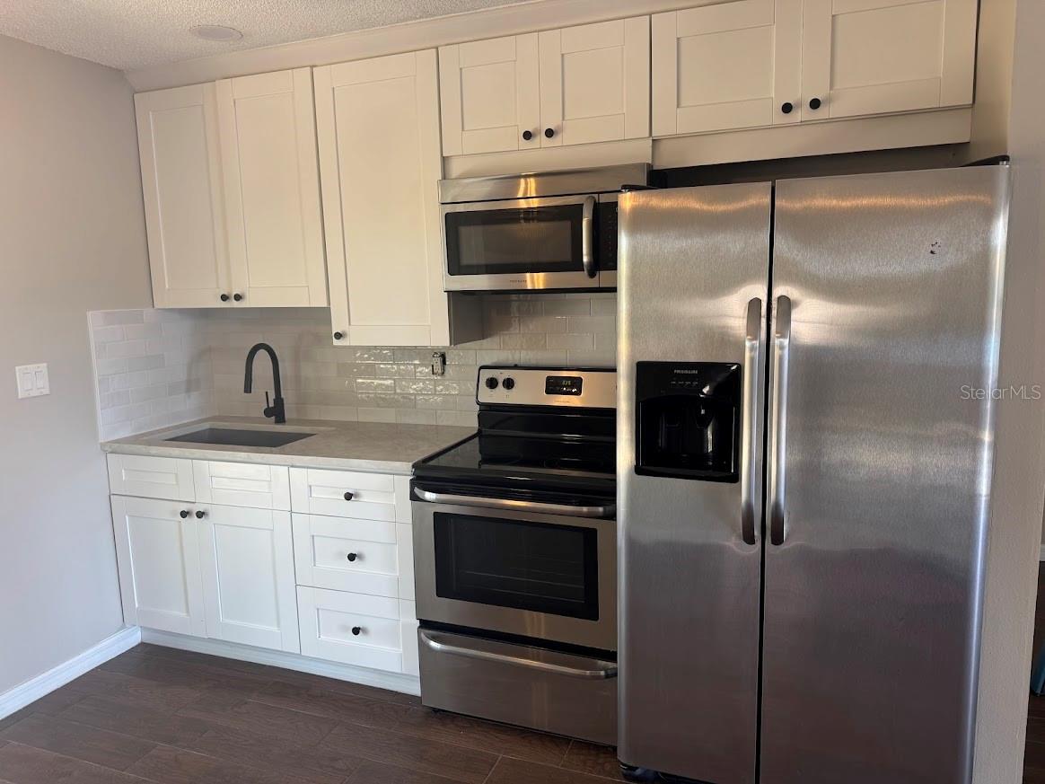 SPRING HILL - Residential Lease