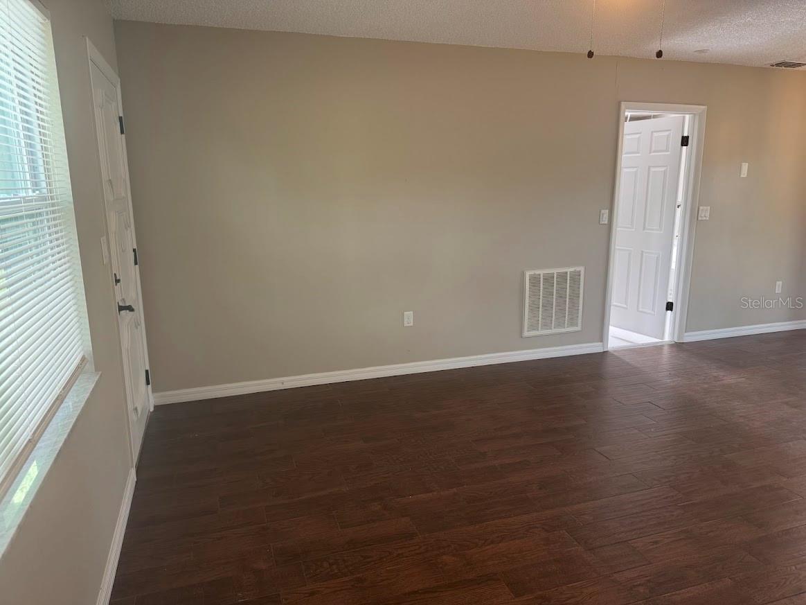 SPRING HILL - Residential Lease