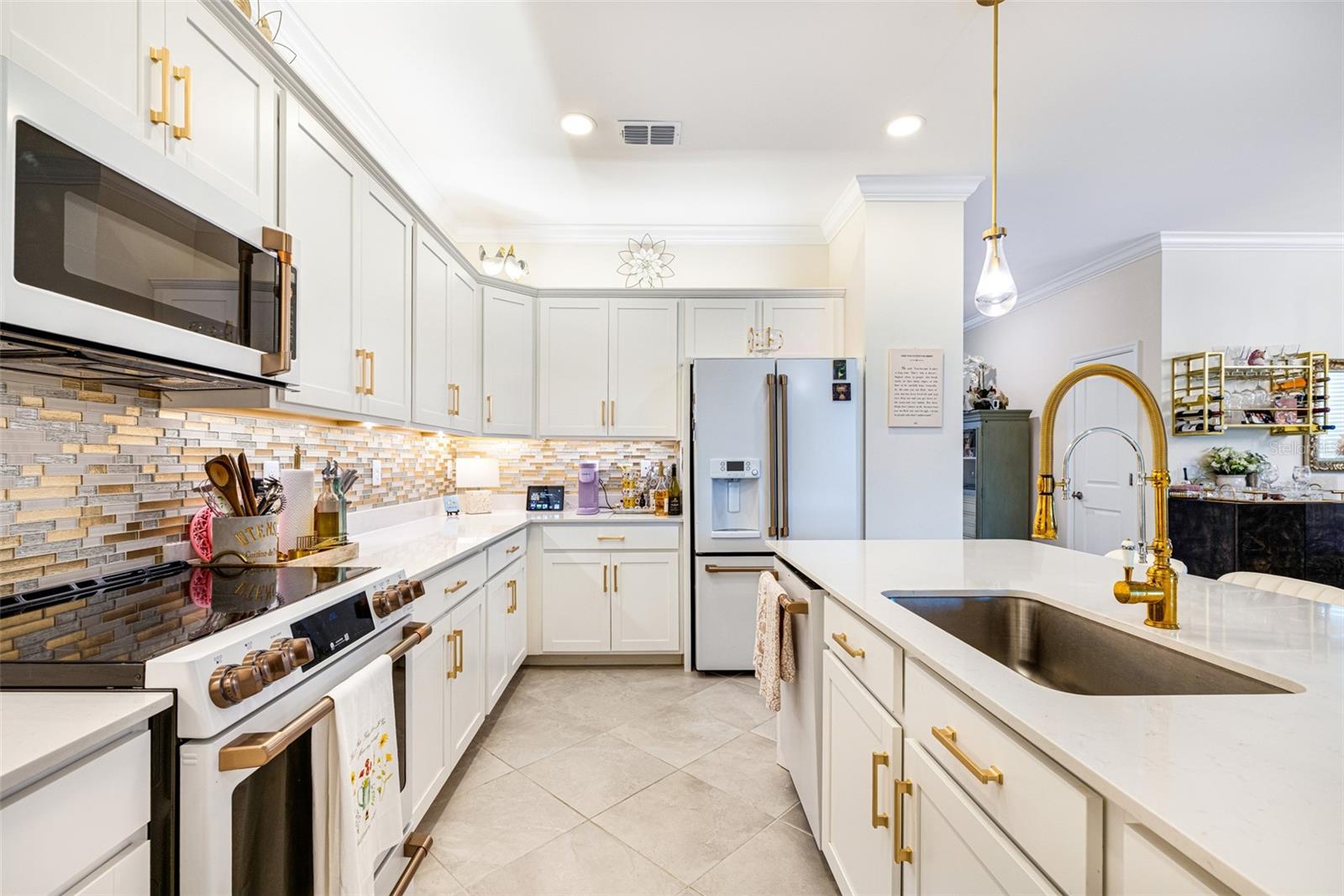 PUNTA GORDA ISLES SEC 21 - Residential