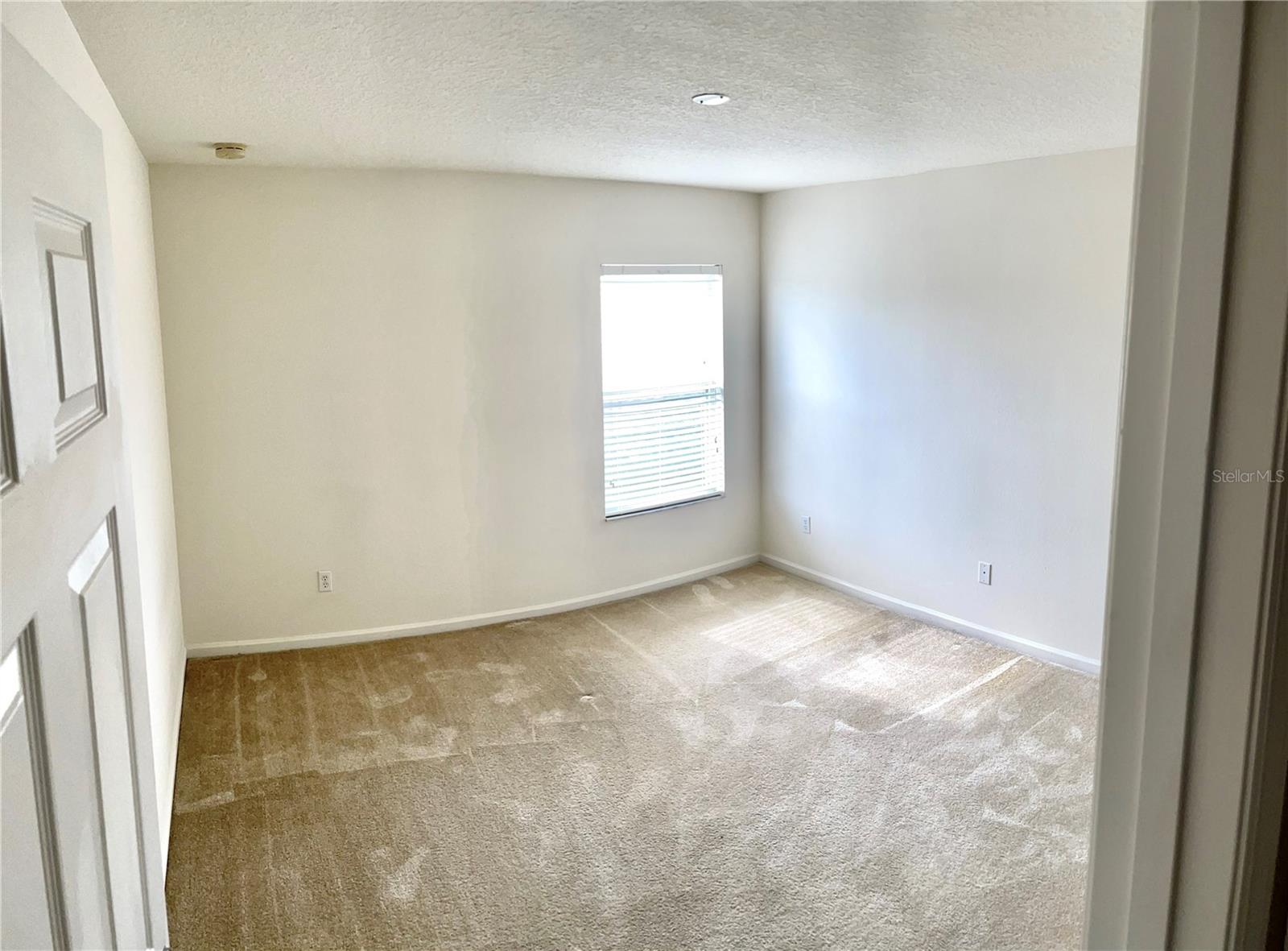 SAWGRASS PLANTATION PH 01A - Residential Lease