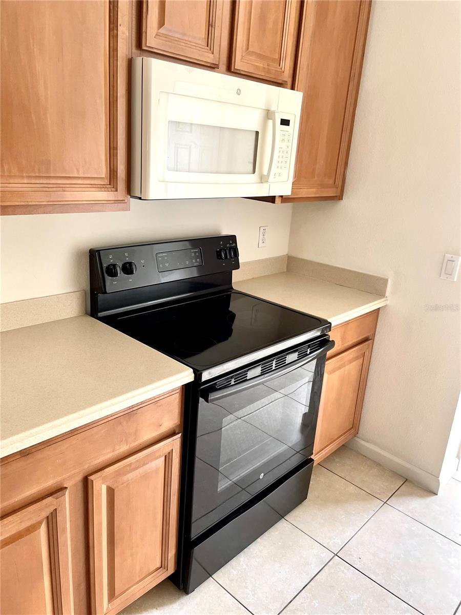 SAWGRASS PLANTATION PH 01A - Residential Lease