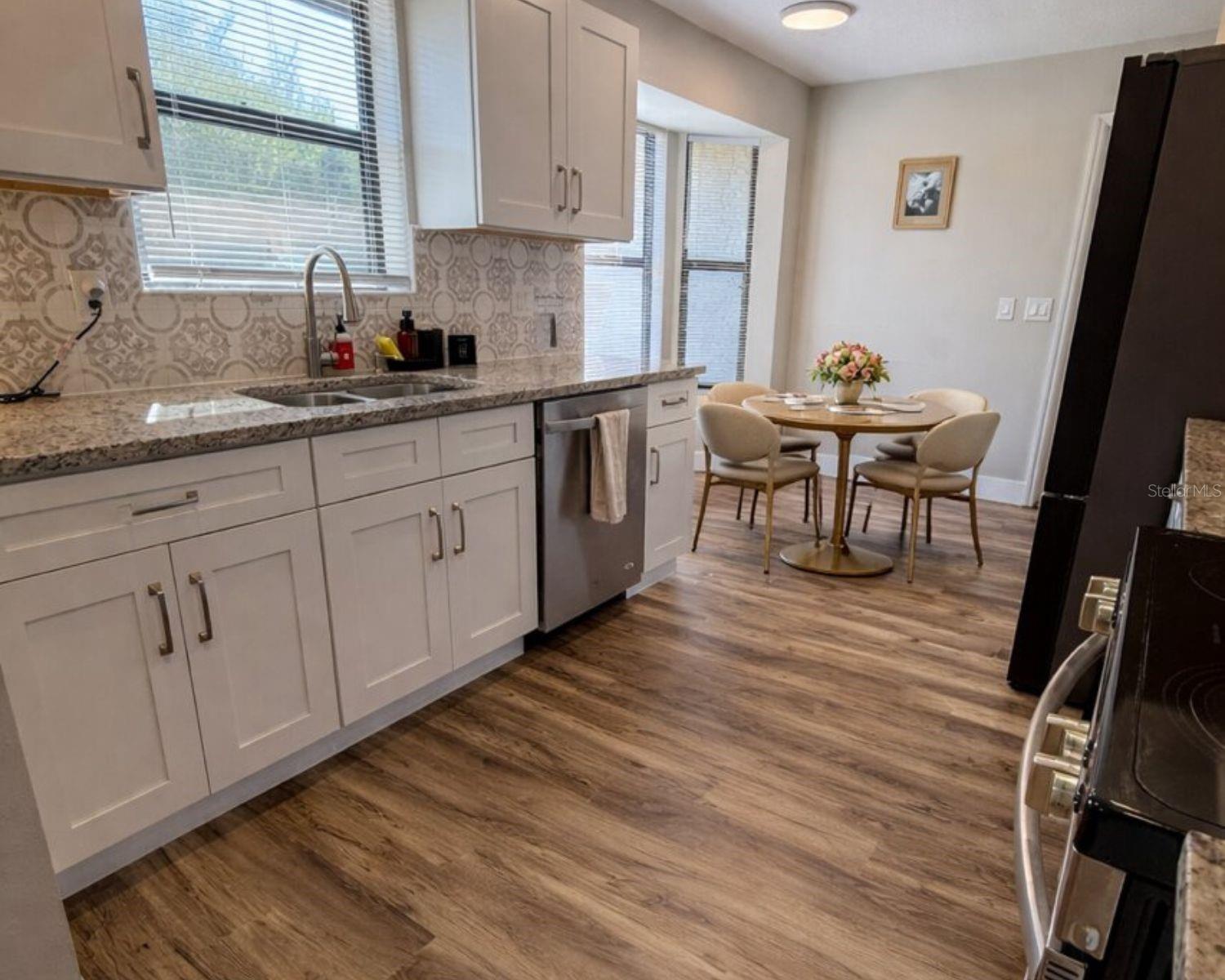 1413 SANDALWOOD DRIVE