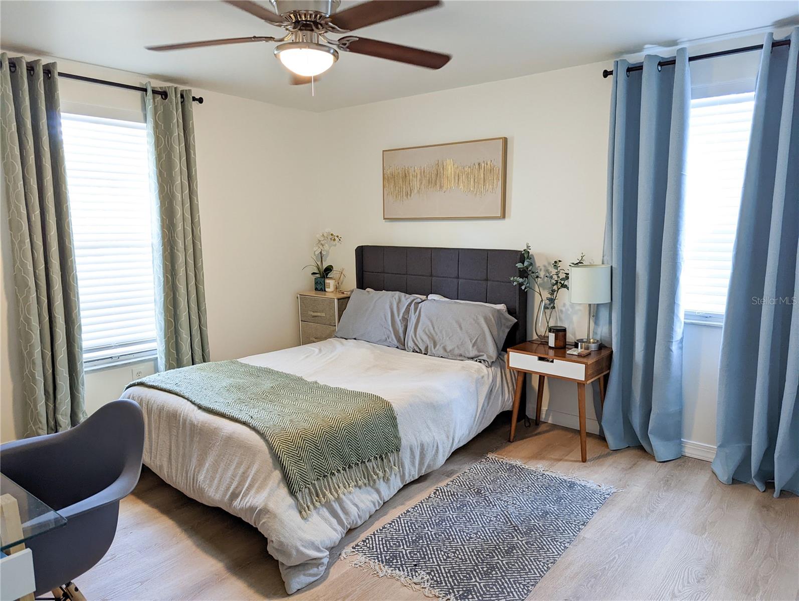 WALKERS SUB - Residential Income