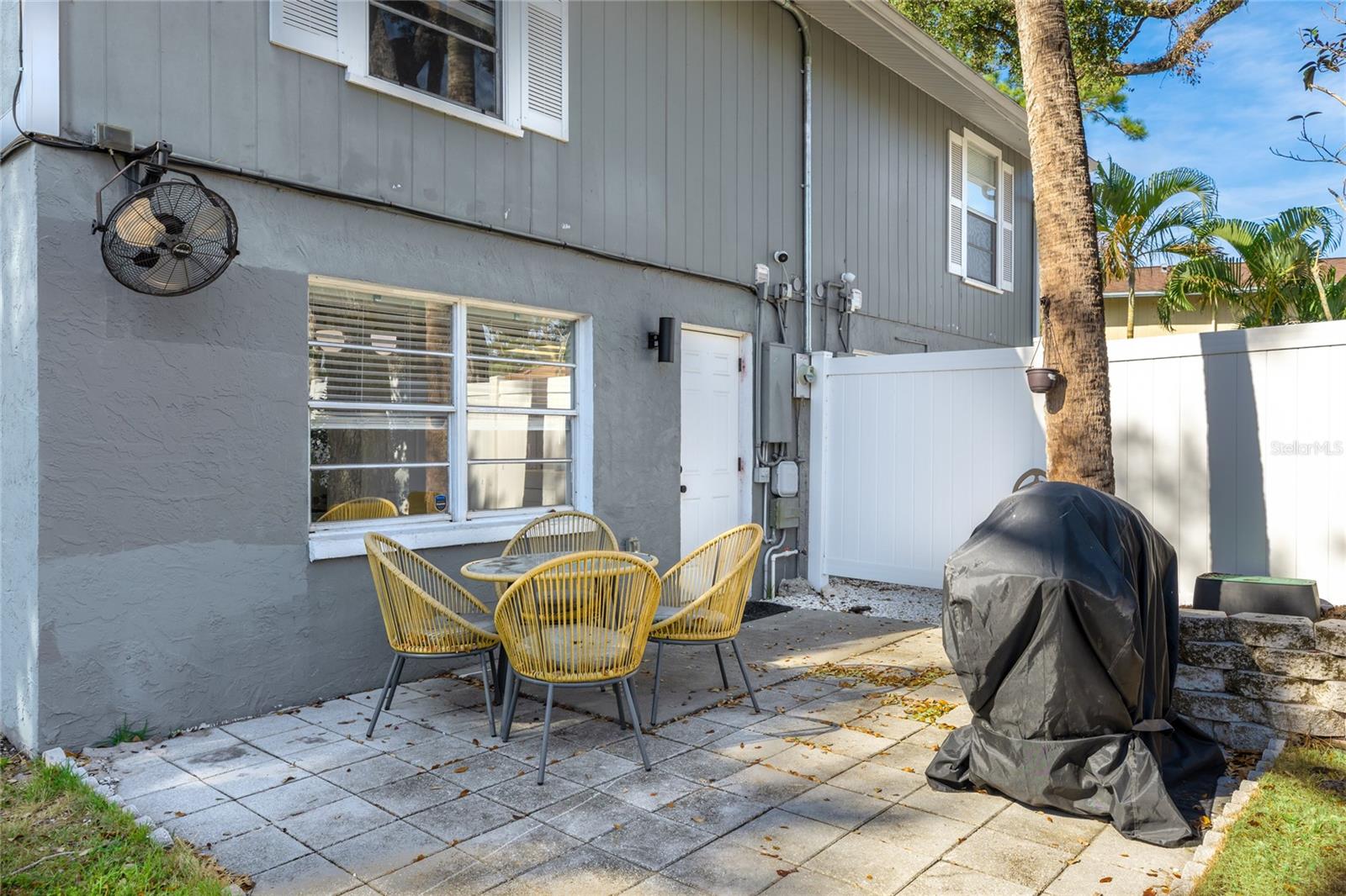 WALKERS SUB - Residential Income