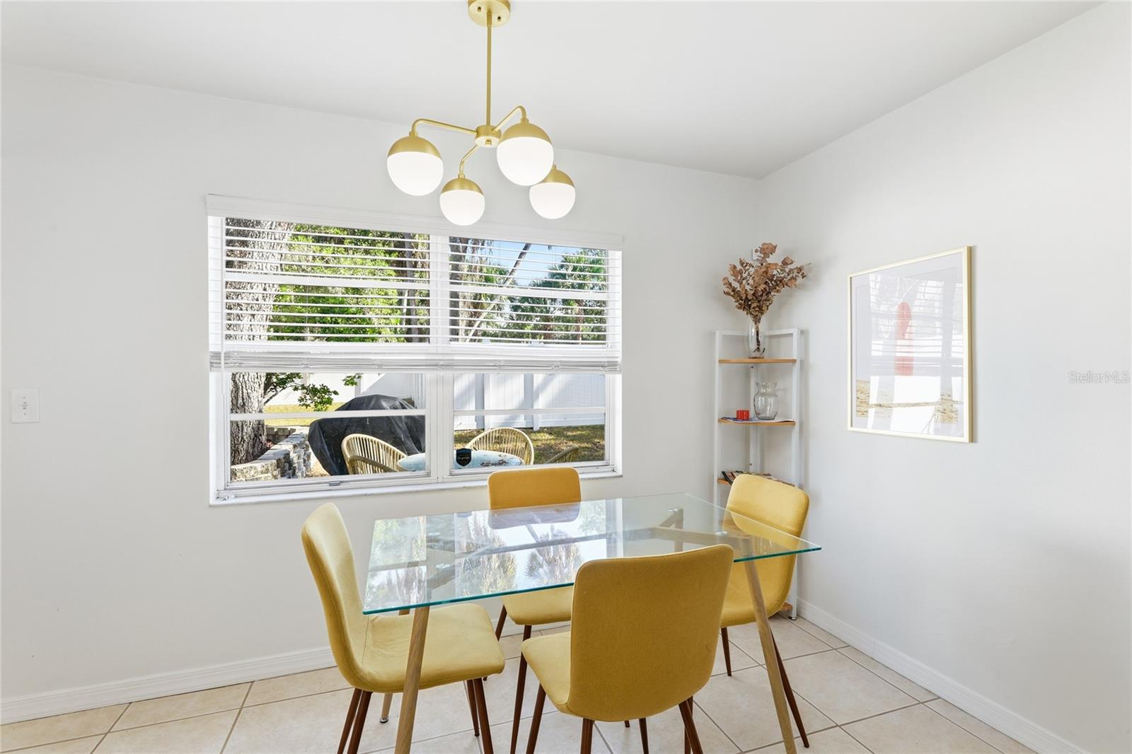 WALKERS SUB - Residential Income