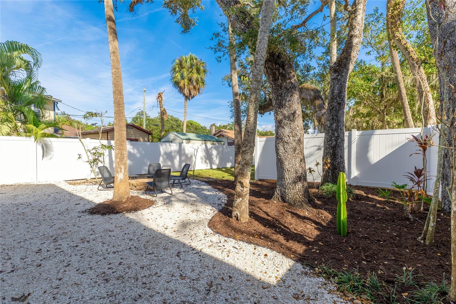 WALKERS SUB - Residential Income