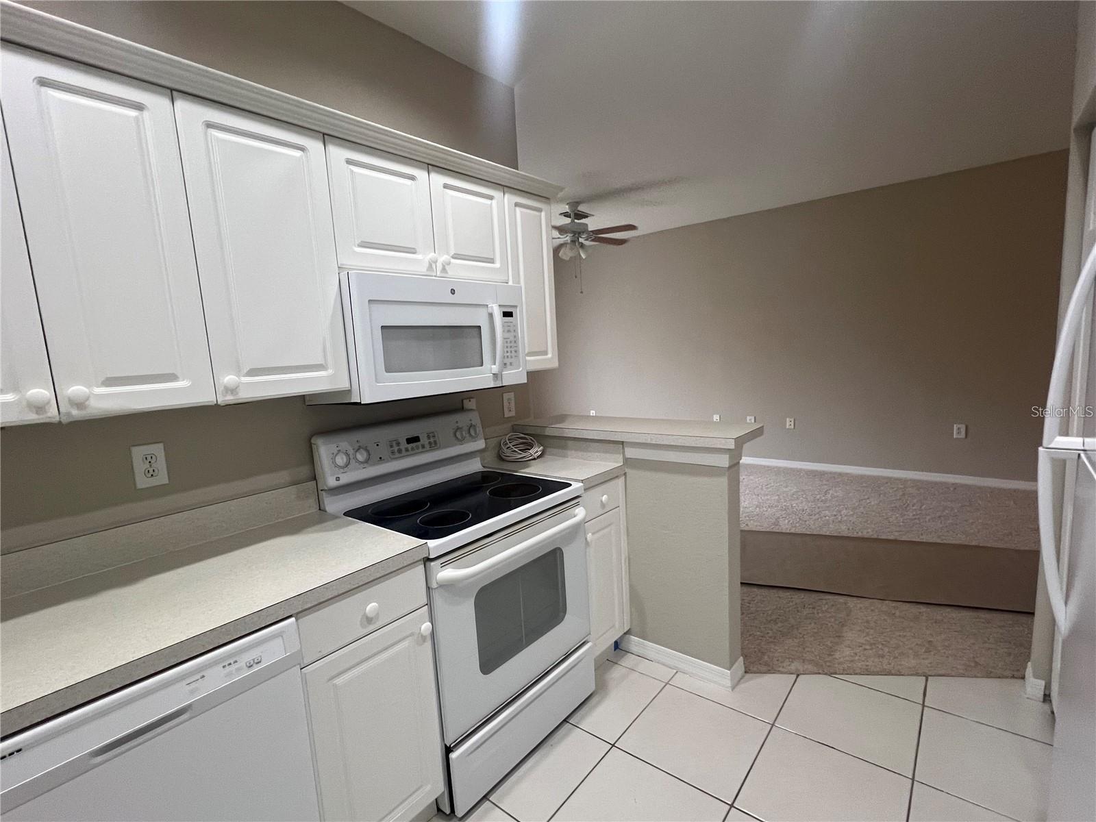 MEDITERRANEA - Residential Lease