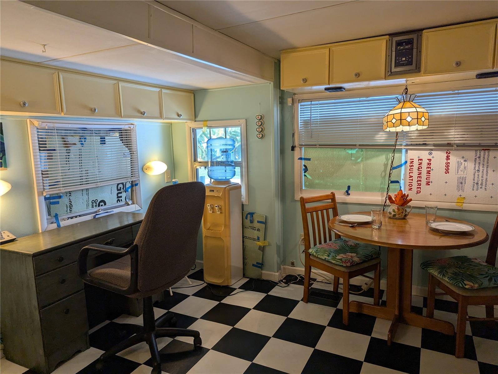 SADDLEBAG LAKE - Residential