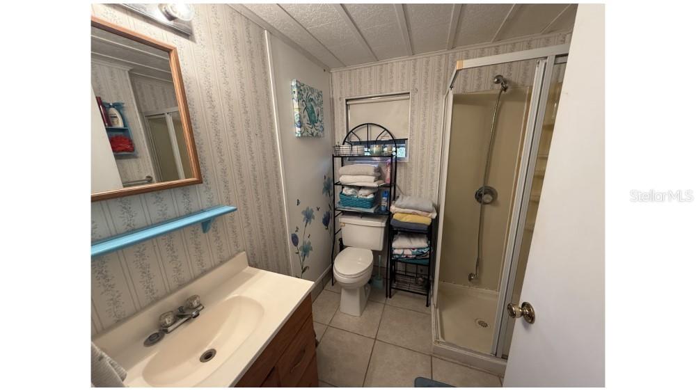 SADDLEBAG LAKE - Residential