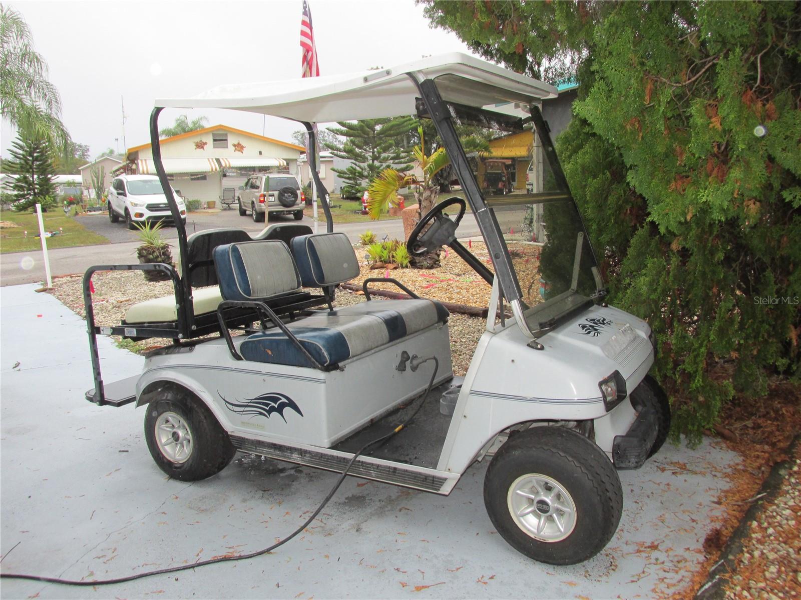 SADDLEBAG LAKE - Residential