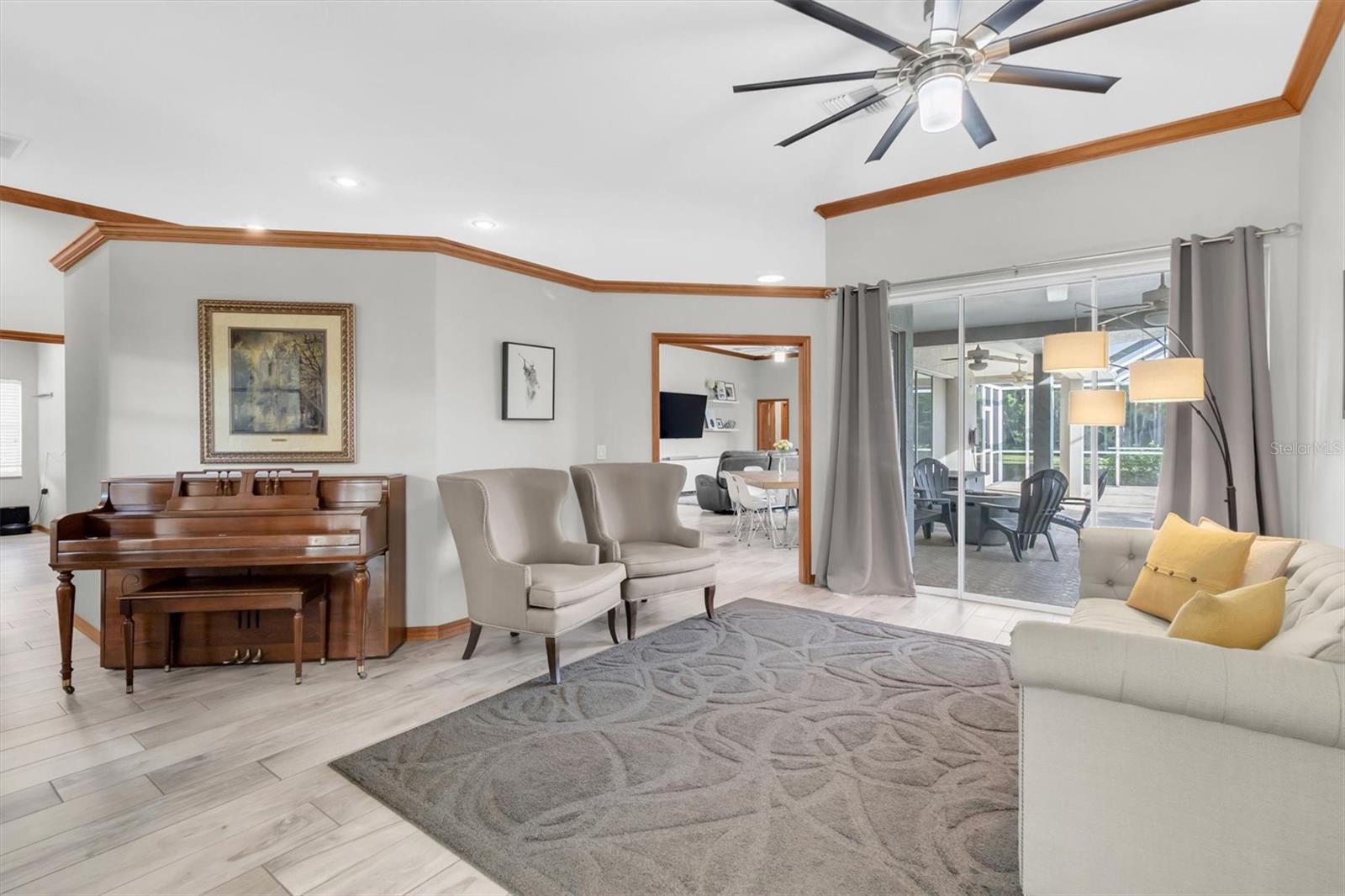 TRINITY OAKS SOUTH - Residential