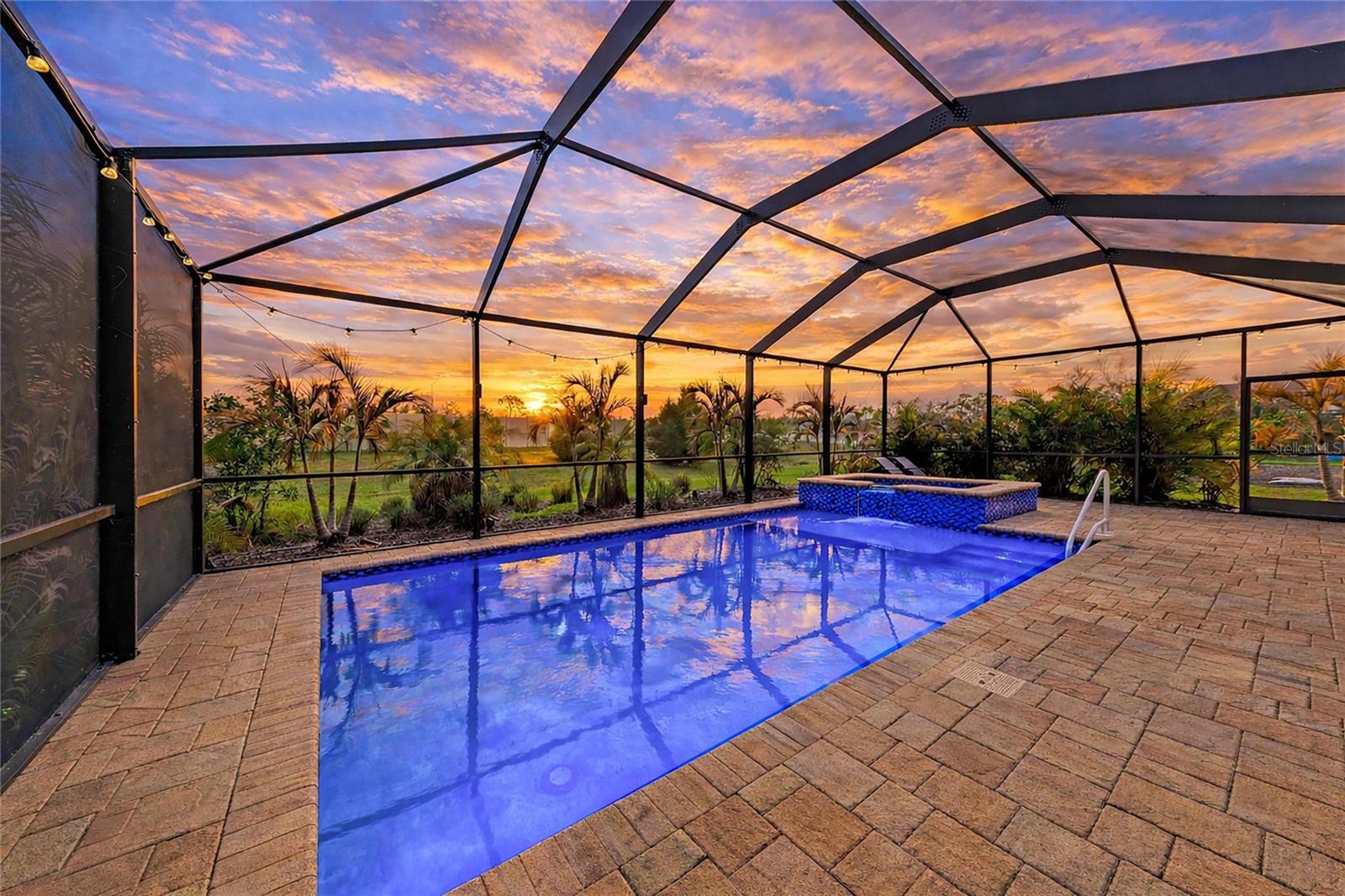 STONEYBROOK LNDG - Residential