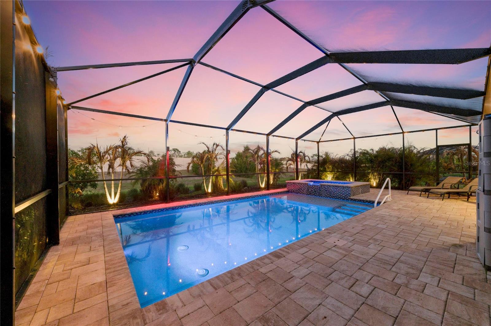 STONEYBROOK LNDG - Residential