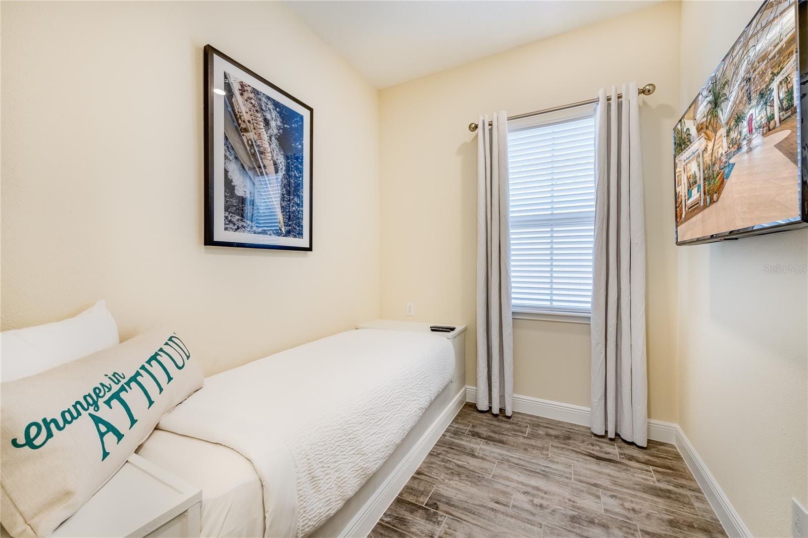 ROLLING OAKS PH 5 - Residential