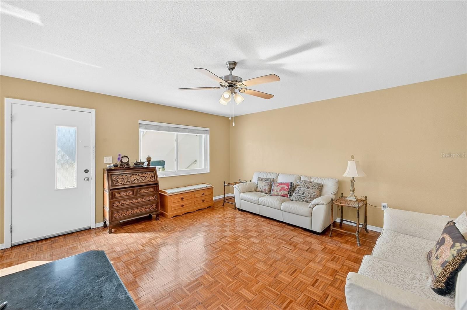 SEMINOLE GARDEN APTS - Residential