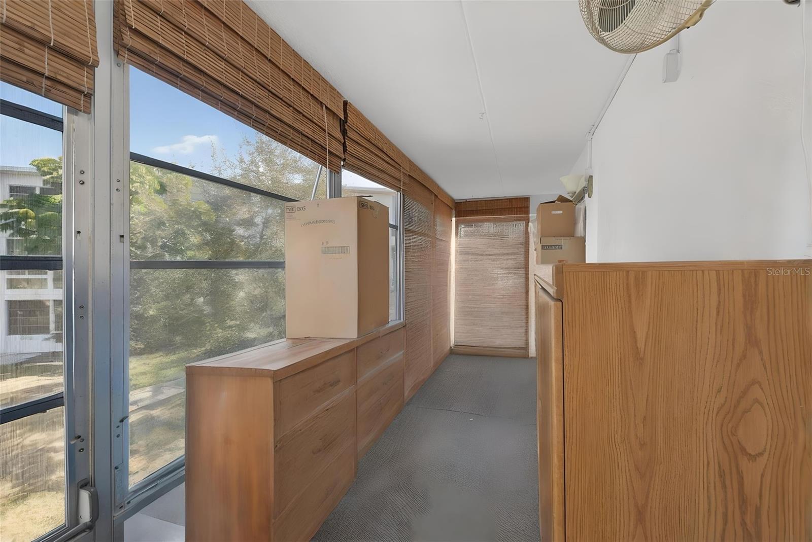 SEMINOLE GARDEN APTS - Residential