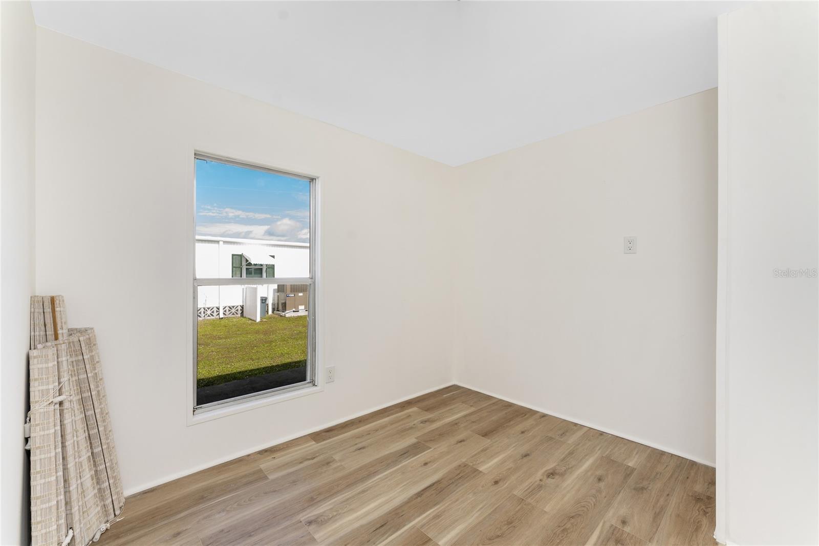 VILLAGE HOLIDAY LAKE - Residential