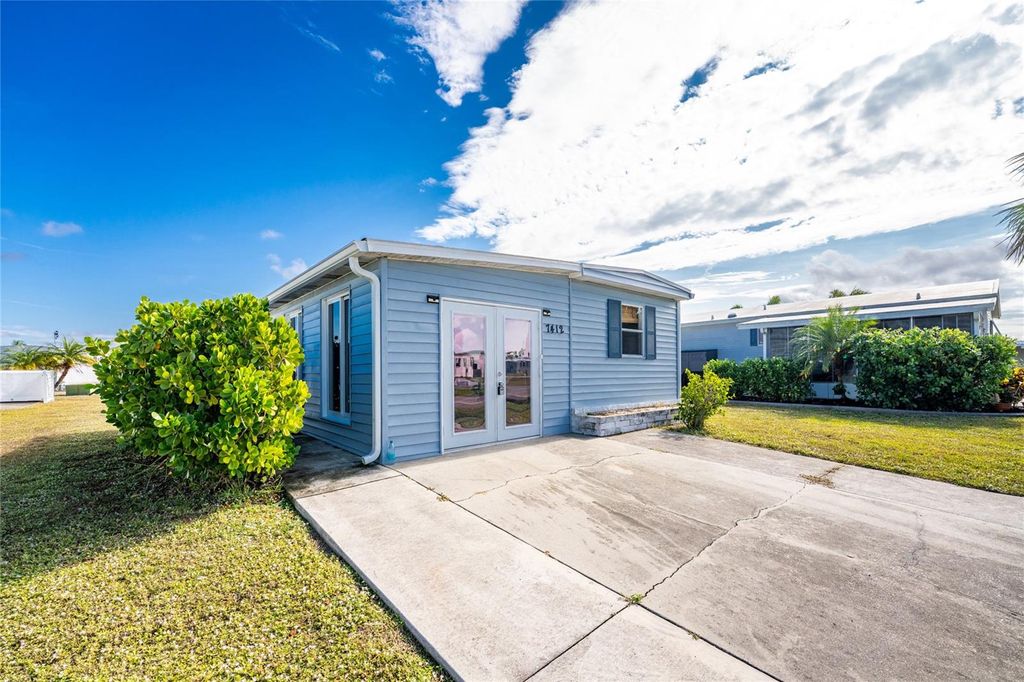 Photo of 7412 Beckley Street, Port Charlotte, FL 33981 (MLS # C7519040)