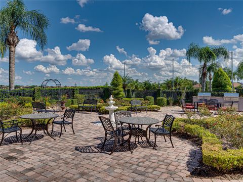 A home in LAKE WALES