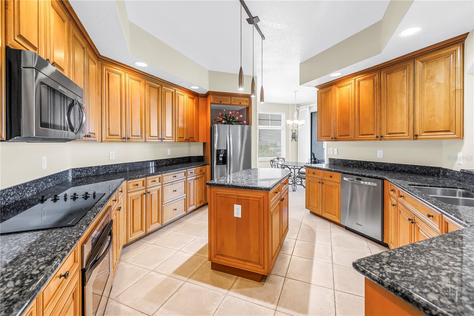 FLORENCIA CONDO - Residential
