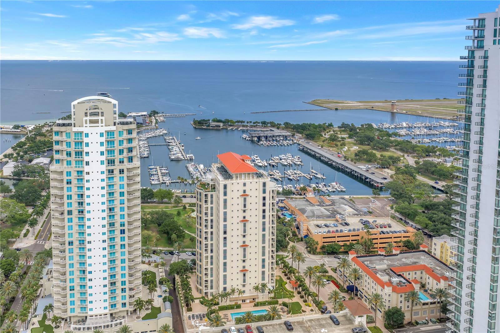 FLORENCIA CONDO - Residential
