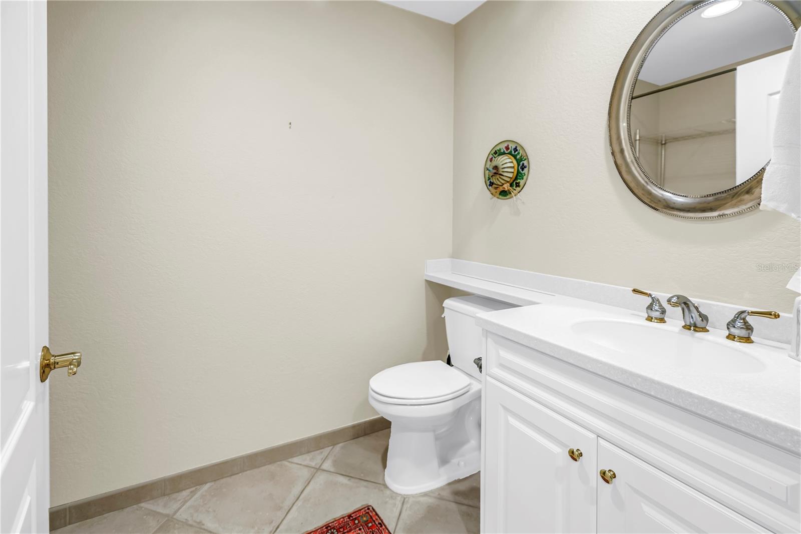 FLORENCIA CONDO - Residential
