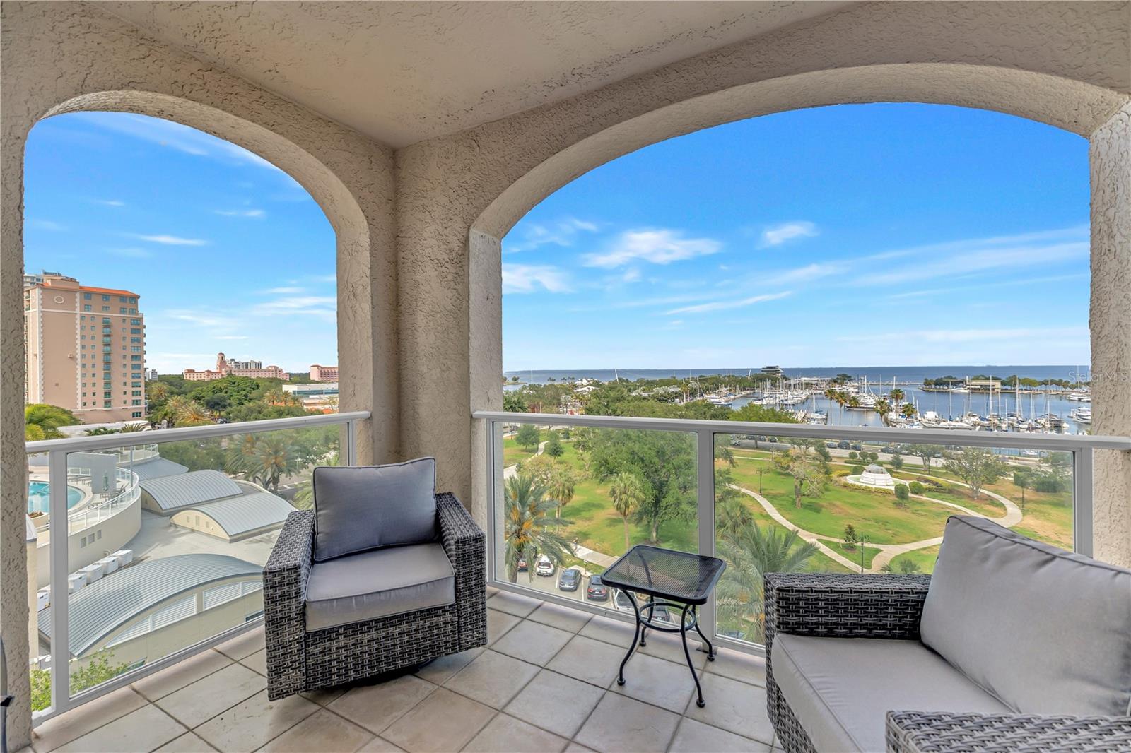 FLORENCIA CONDO - Residential