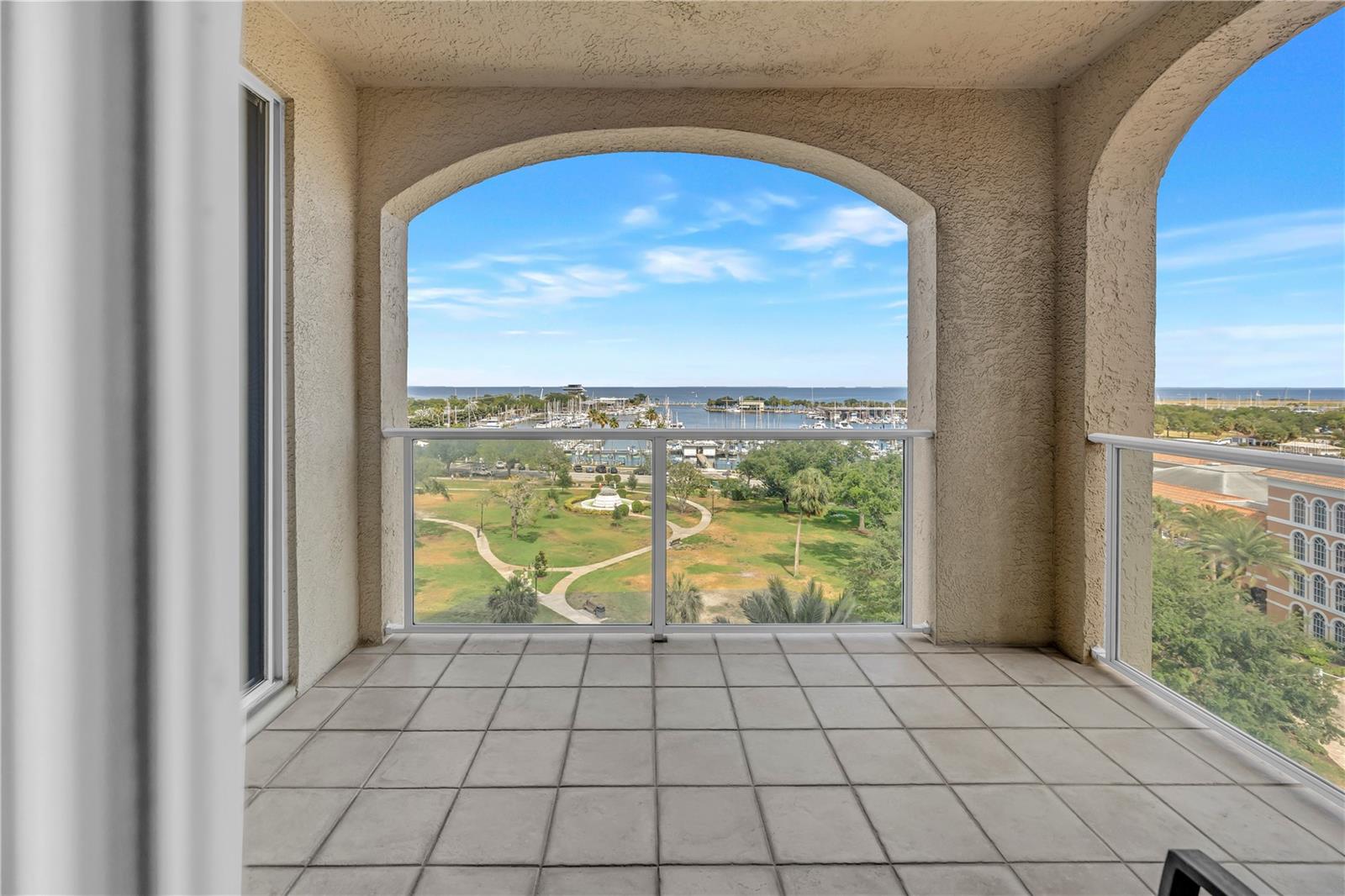 FLORENCIA CONDO - Residential