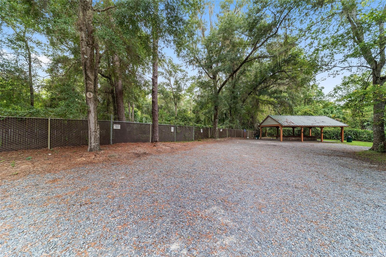 RAINBOW SPGS 04 REP - Land