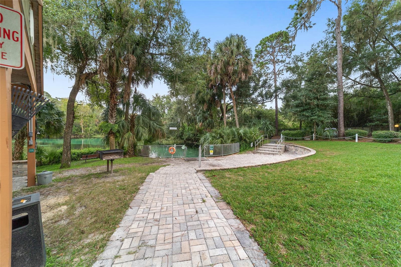 RAINBOW SPGS 04 REP - Land