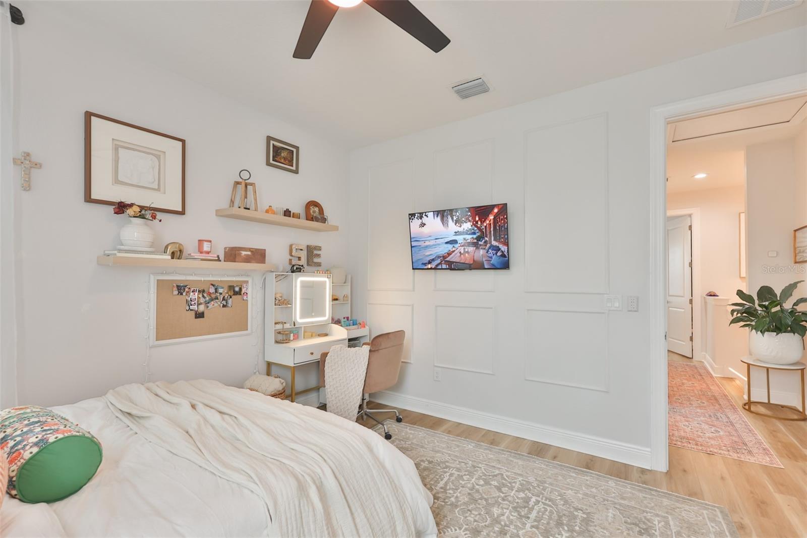 SOHO TOWNHOMESS SUB - Residential