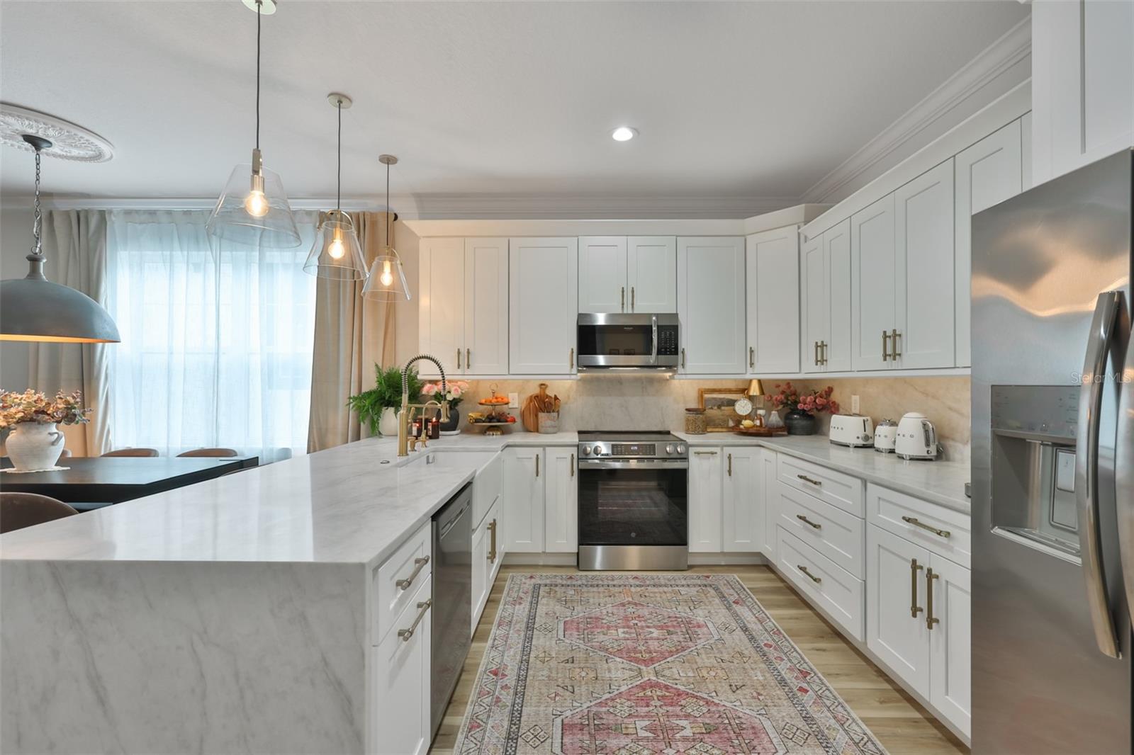 SOHO TOWNHOMESS SUB - Residential