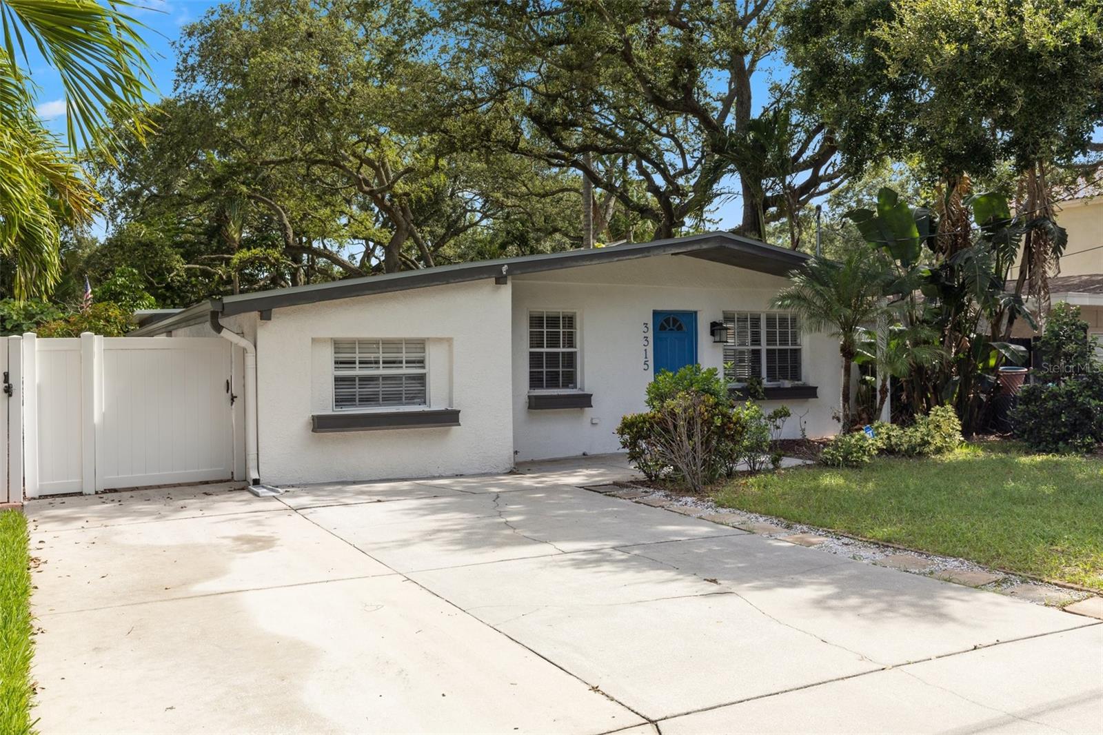 3315 W VILLA ROSA STREET
