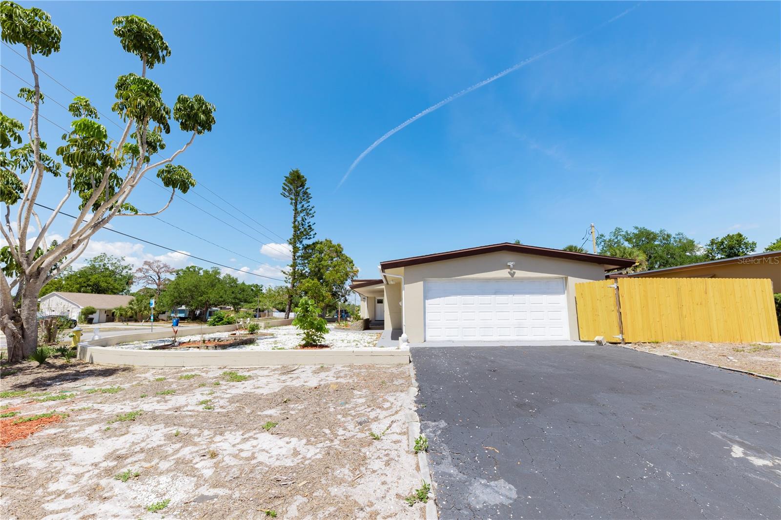 4946 DR MARTIN LUTHER KING JR STREET S
