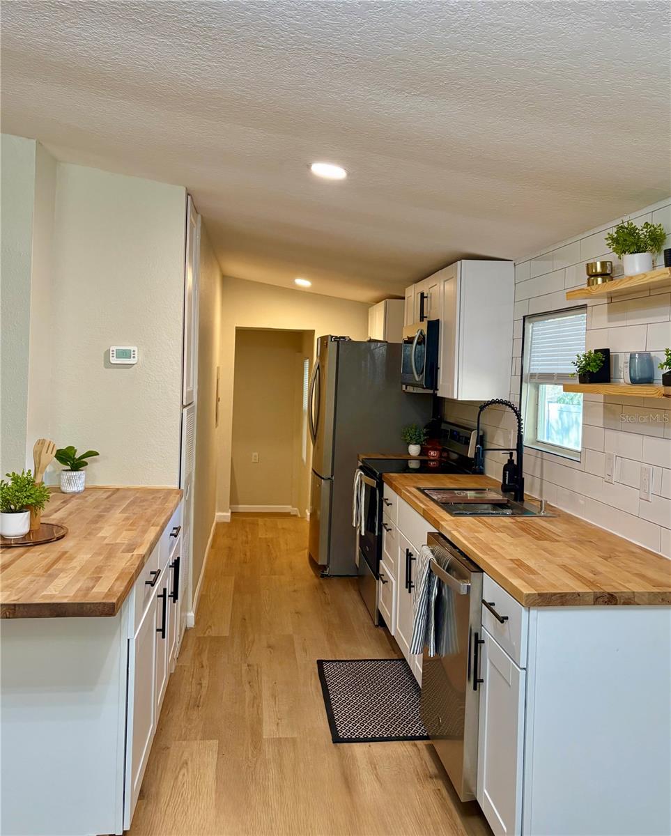 SUTTON HILLS ESTATES - Residential
