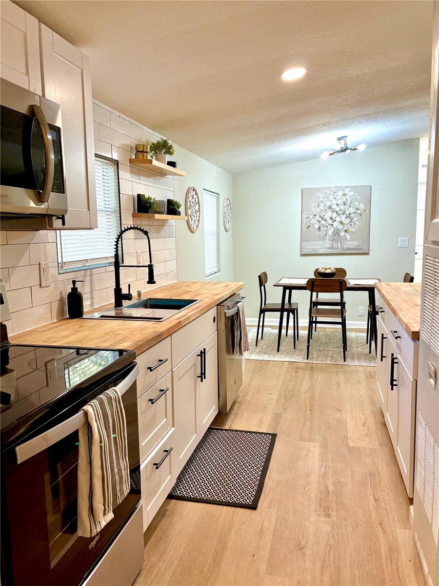 SUTTON HILLS ESTATES - Residential
