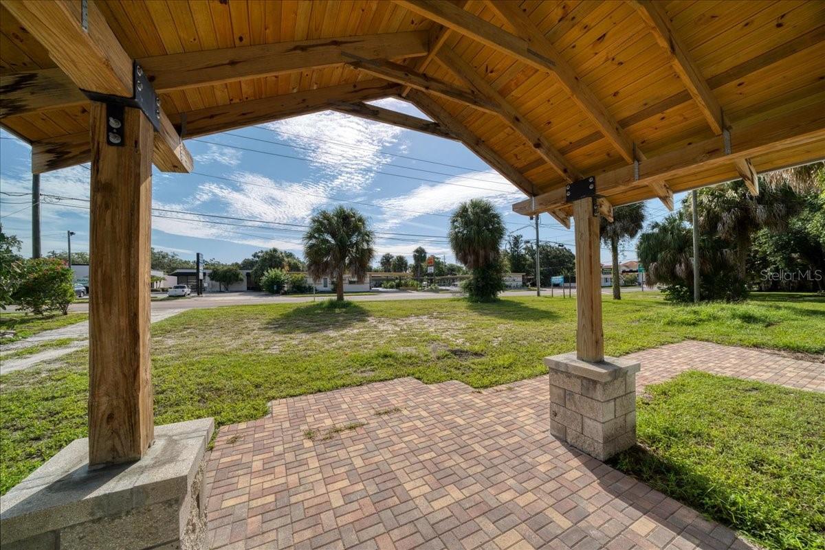 DUNEDIN TOWN OF - Commercial Sale