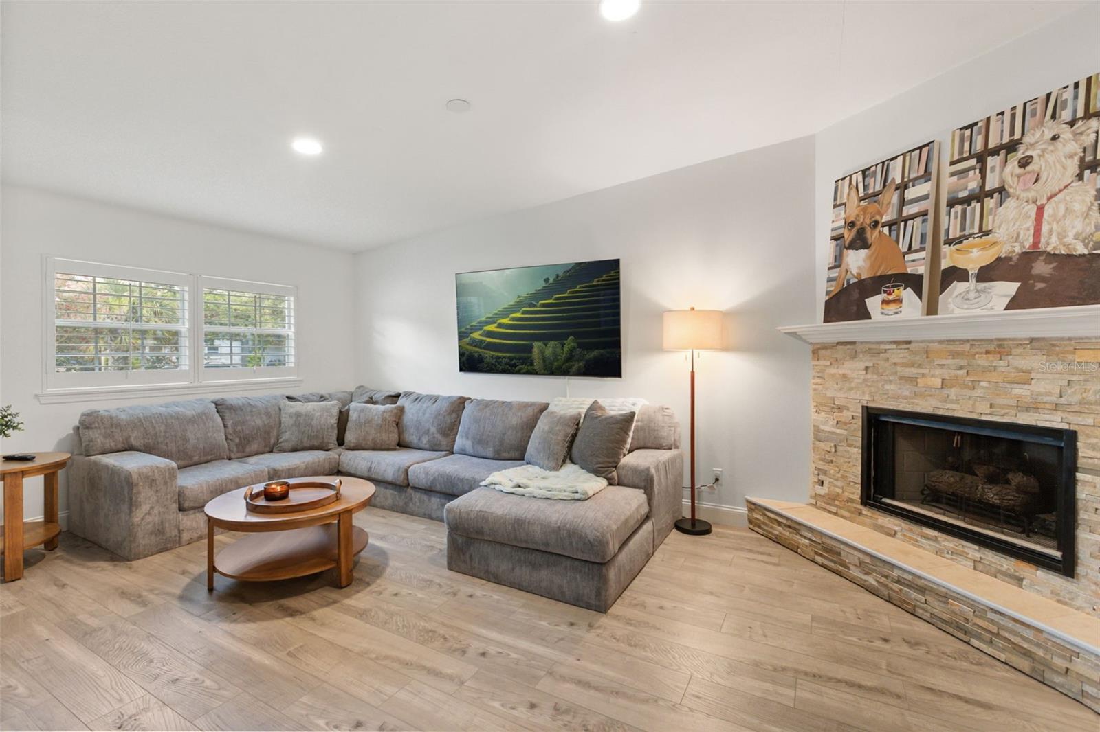 1871 BARKER DRIVE