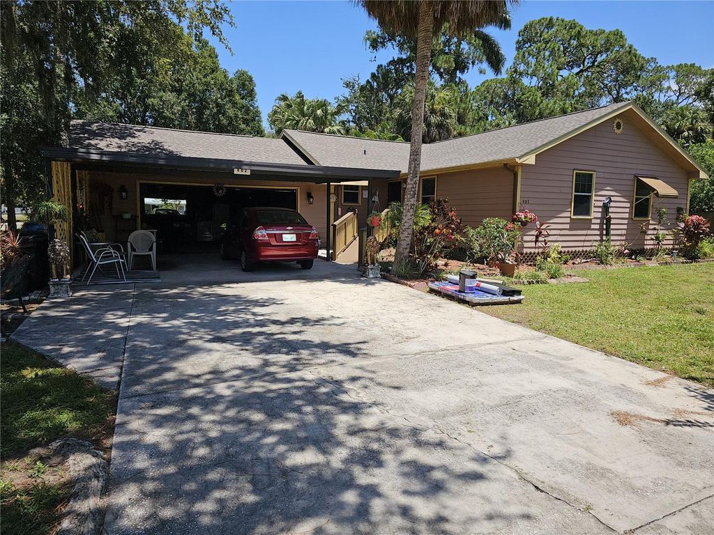 Photo of 402 8th Street SW, Ruskin, FL 33570 (MLS # TB8360667)
