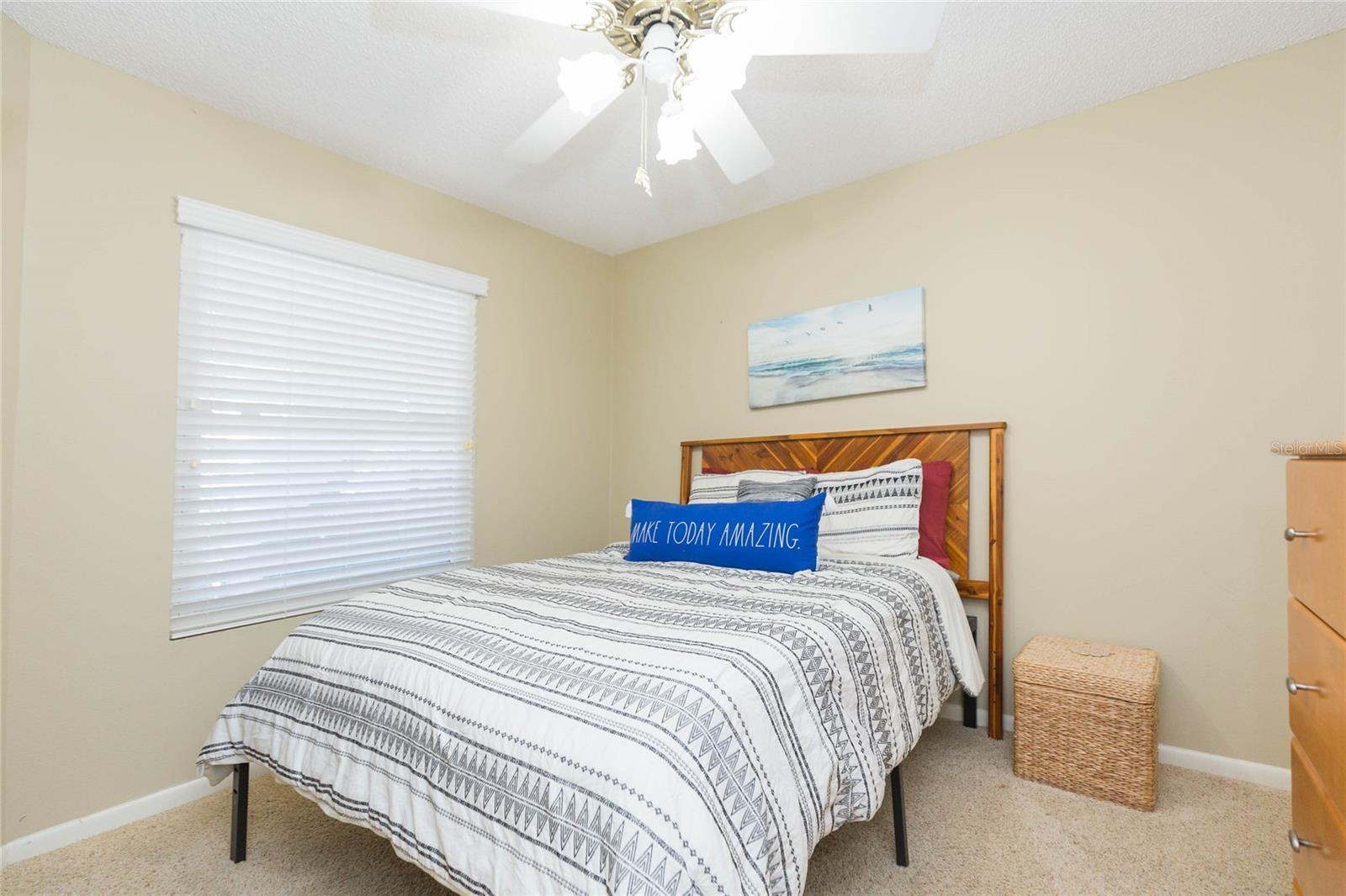 VISTA VERDE WEST - Residential Lease