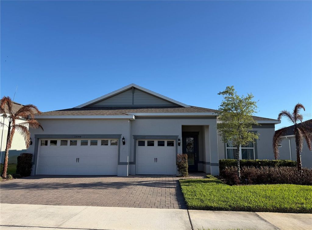 Photo of 15344 Willow Ridge Drive, Montverde, FL 34756 (MLS # O6392115)