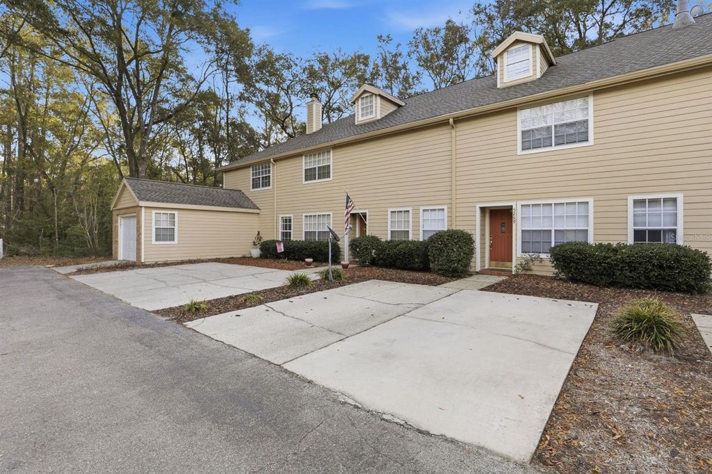 Photo of 5269 SW 97th Drive #15, Gainesville, FL 32608 (MLS # GC538648)
