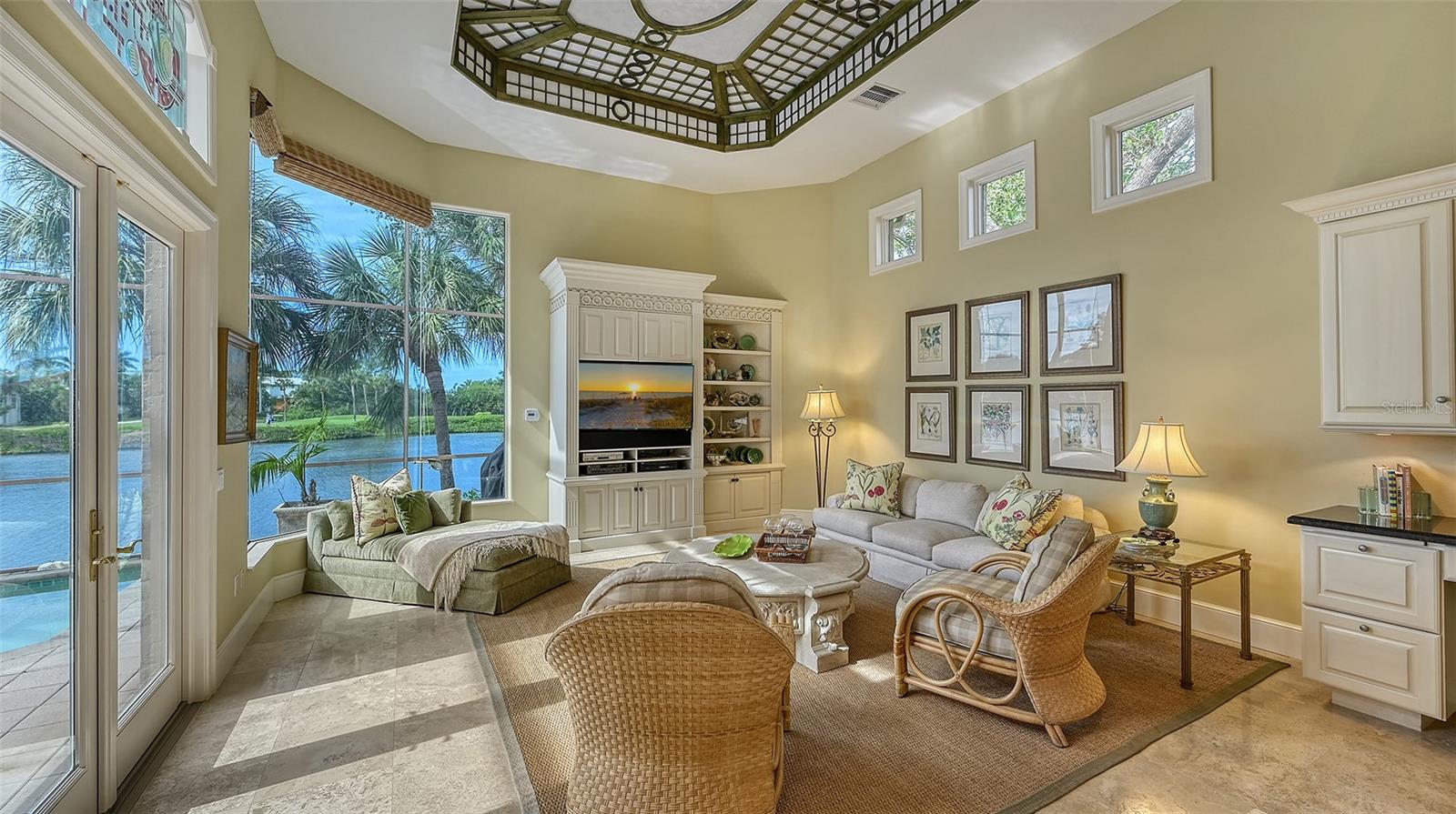 SABAL COVE - Residential