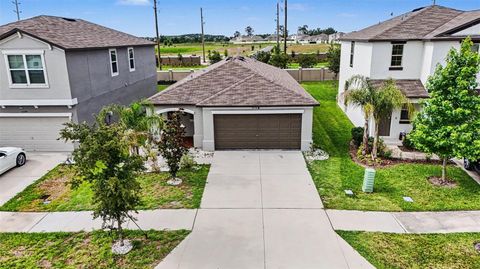 Photo of 31536 Barrel Wave Way, Wesley Chapel, FL 33545 (MLS # TB8512046)