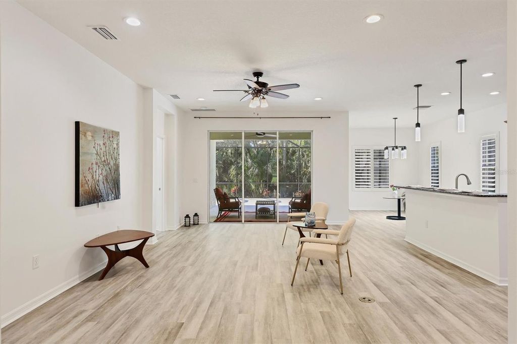 Photo of 4806 Lake Breeze Terrace, Sarasota, FL 34243 (MLS # A4657514)
