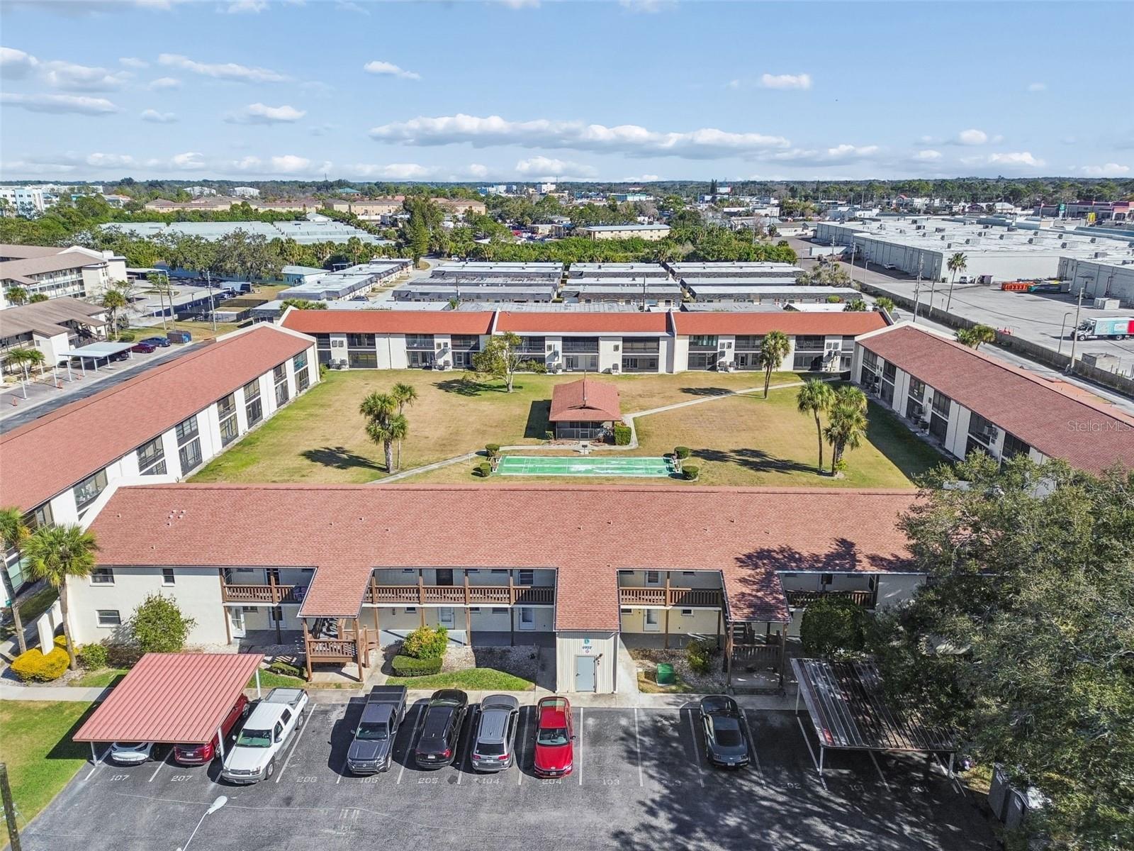 HARBOR VILLAS CONDO PH 03 - Residential